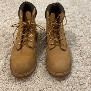 Timberland Leather Boots size 6